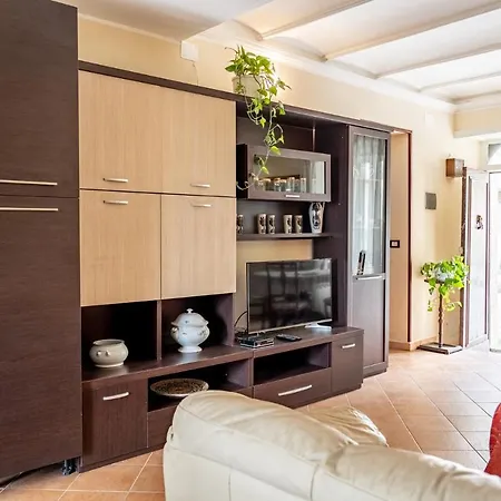 Bed And Breakfast - Dolmen House Montalbano Elicona
